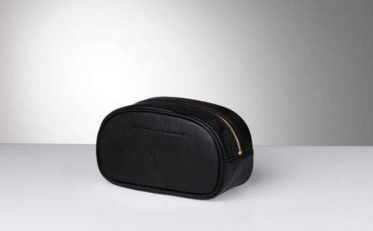LVII - CAS DE BEAUTÉ/BEAUTY CASE